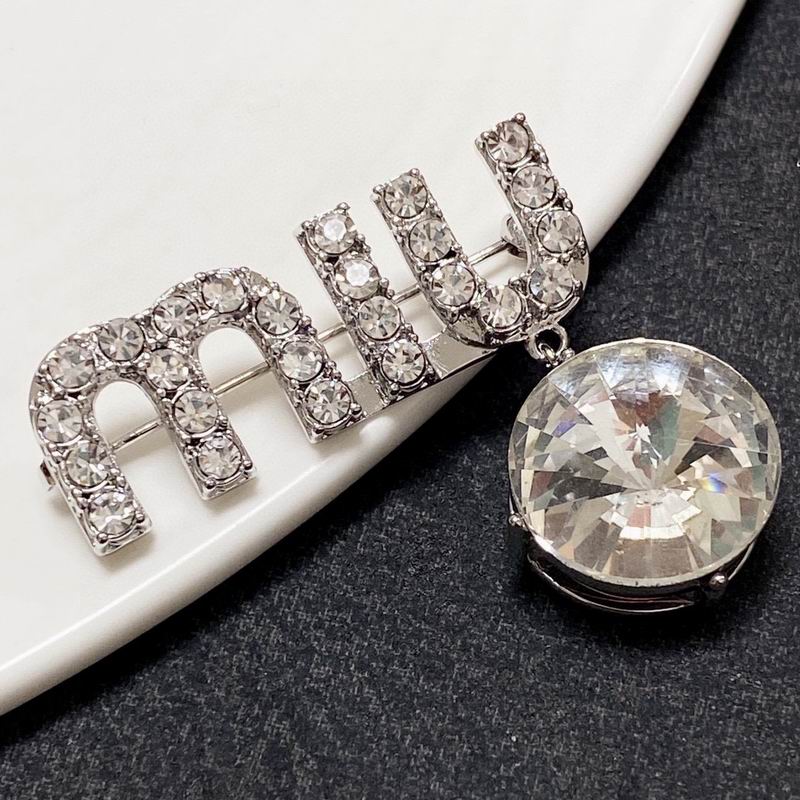 MiuMiu Brooch 0625